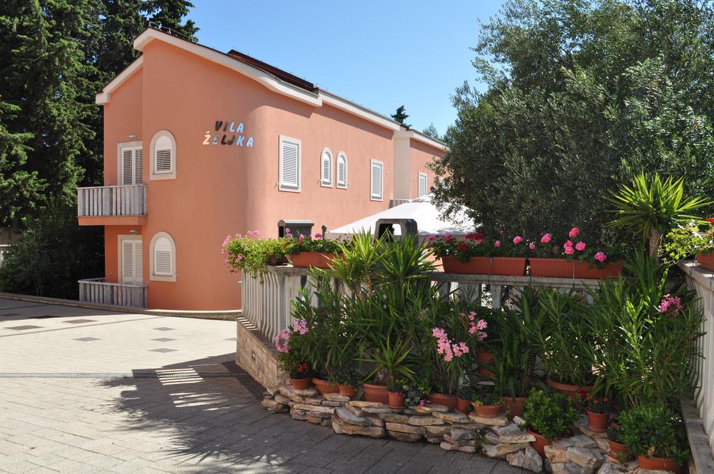 Apartments Sulekic Sveti Filip i Jakov Exterior photo